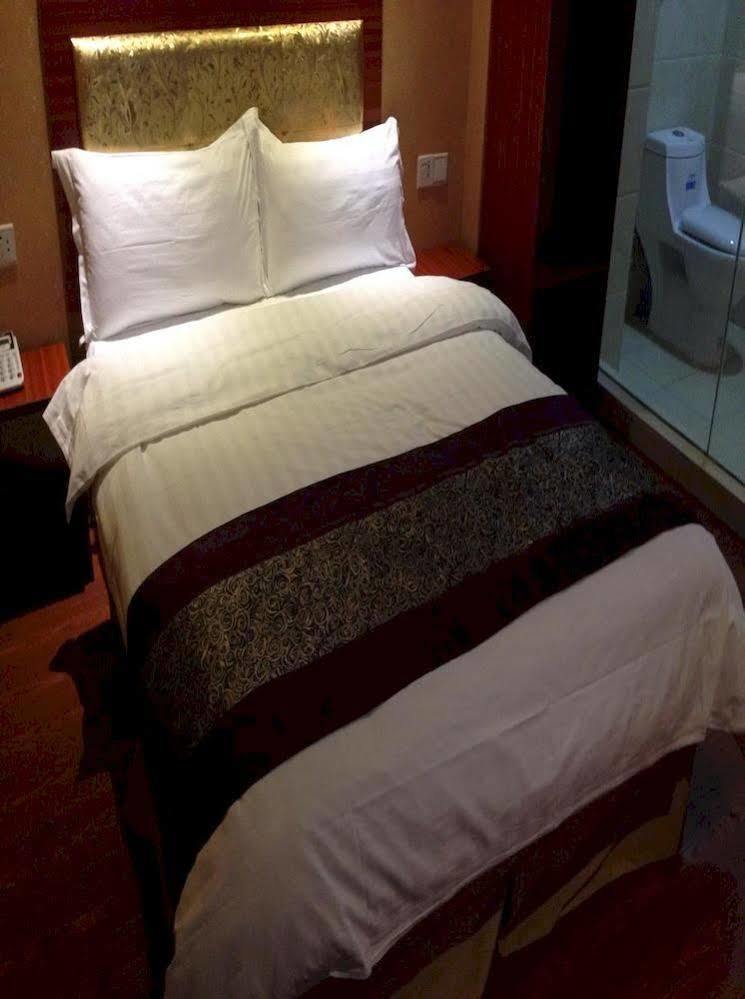 Shenzhen Civil Aviation Hotel מראה חיצוני תמונה